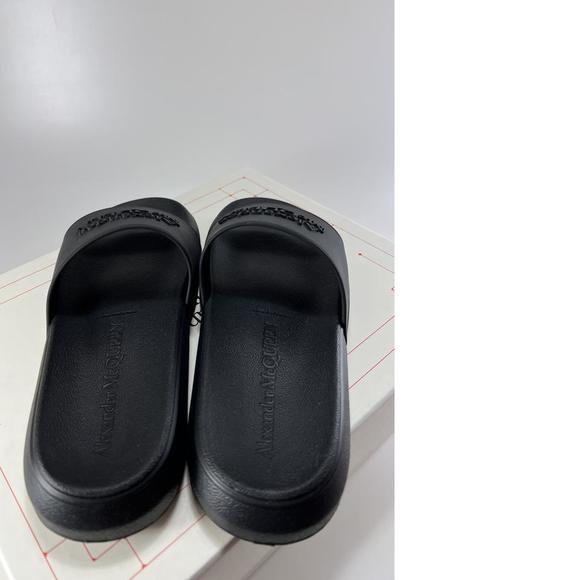 SOLD OUT DO NOT BUY! McQueen 37.5 E355 - Picture 4 of 12